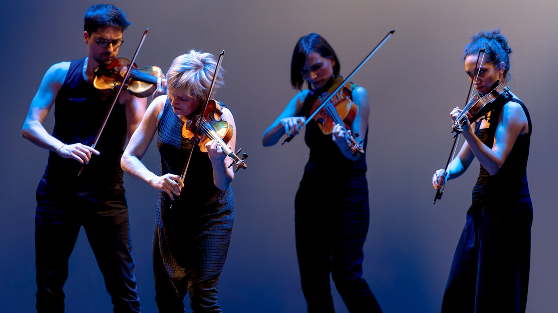 Seasons: from one shore to another. The Ideal concert.