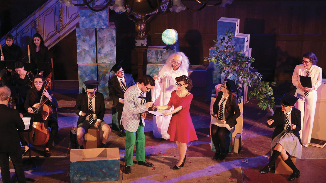 The imaginary astrologers