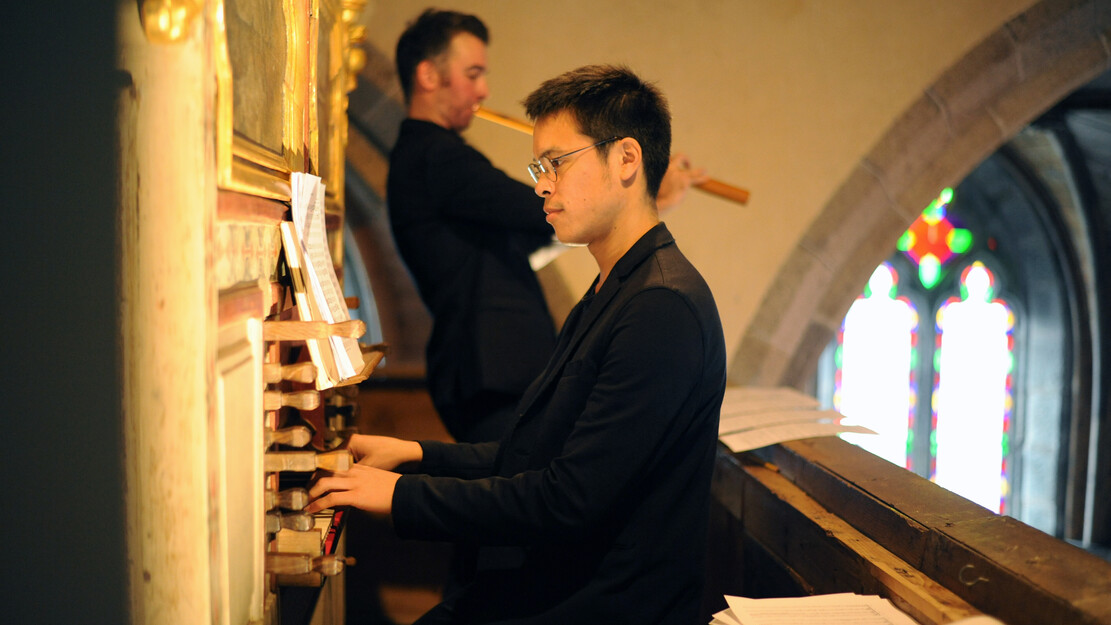 At the foot of Roy - Adrien Mabire and Jean-Luc Ho