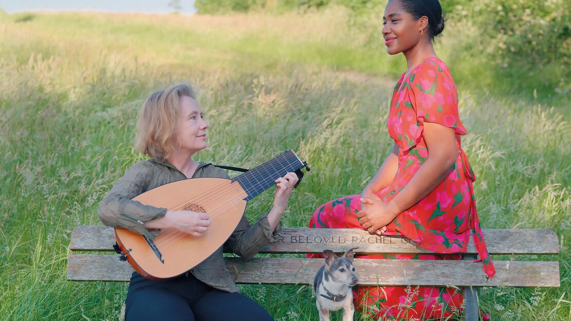 Nardus Williams et Elizabeth Kenny, Dans l'ombre de la tour