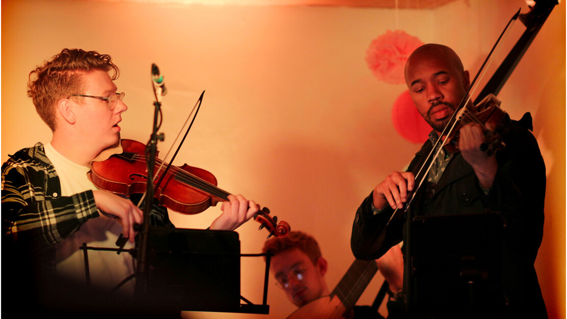 Sessions de formation en ligne gratuites pour les jeunes artistes