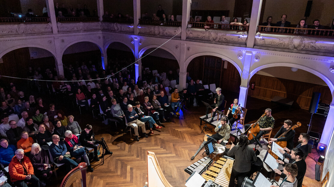 Continuum & Elina Albach / Music for the Multiverse