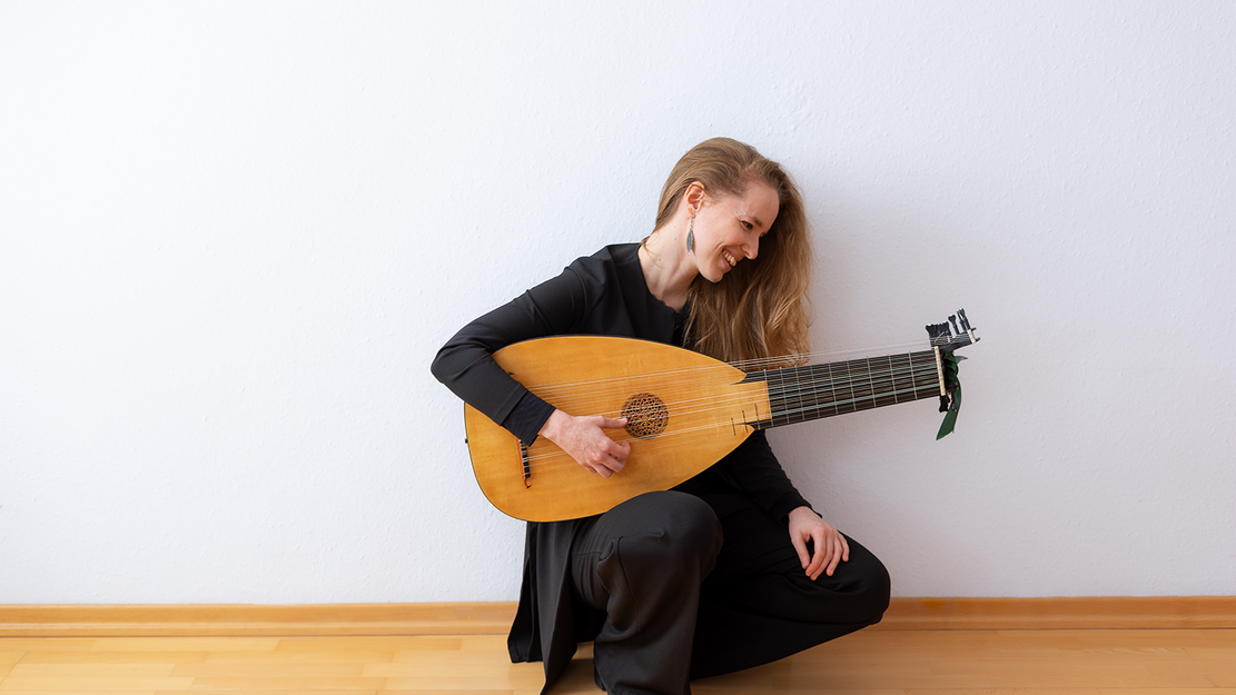 DÉBUT DE LUNDI avec Giulia Cantone (IT/SE) - luth